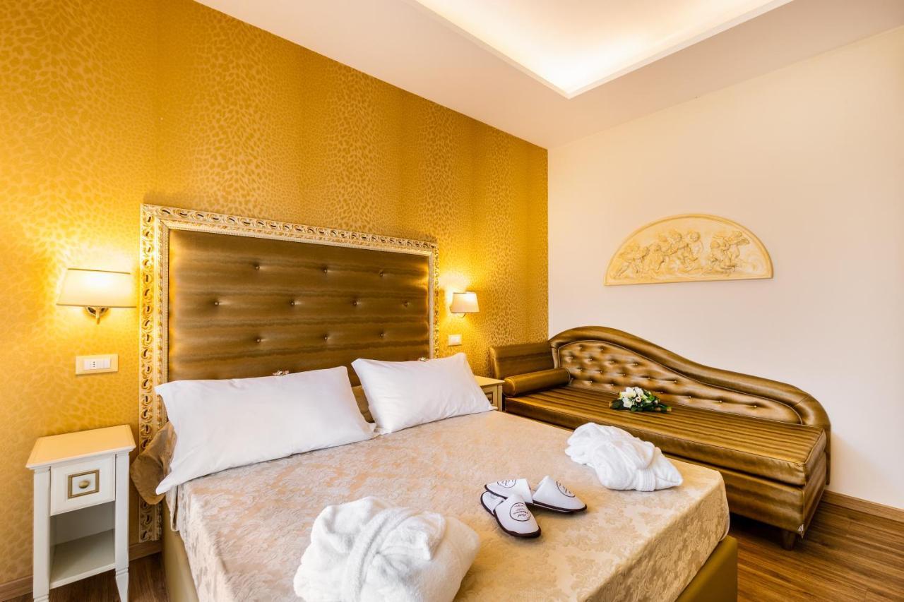 Hotel Mazzanti Milano Marittima Exterior foto